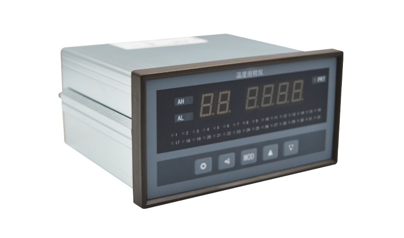 溫度巡檢儀在工業(yè)生產(chǎn)中的廣泛應(yīng)用